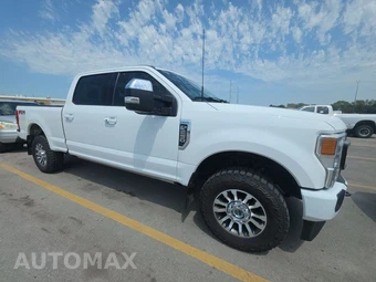 2022 Ford Super Duty F-250 Lariat Crew Cab Medium Bed - miniatura 3
