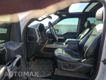 2022 Ford Super Duty F-250 Lariat Crew Cab Medium Bed - miniatura 6