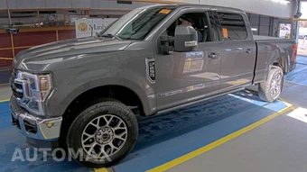 2022 Ford Super Duty F-250 Lariat Crew Cab Medium Bed