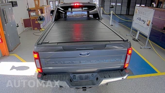 2022 Ford Super Duty F-250 Lariat Crew Cab Medium Bed - miniatura 5