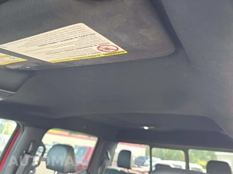 2022 Ford Super Duty F-250 Lariat Crew Cab Medium Bed - miniatura 11