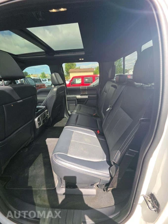 2022 Ford Super Duty F-250 Lariat Crew Cab Medium Bed - miniatura 13