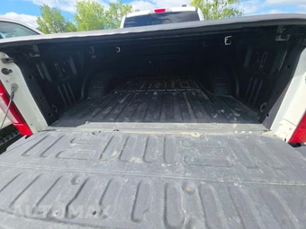 2022 Ford Super Duty F-250 Lariat Crew Cab Medium Bed - miniatura 14