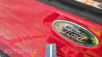 2022 Ford Super Duty F-250 Lariat Crew Cab Medium Bed - miniatura 29