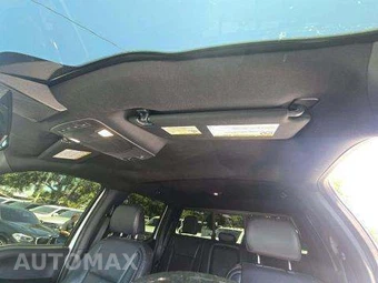 2022 Ford Super Duty F-250 Lariat Crew Cab Medium Bed - miniatura 11