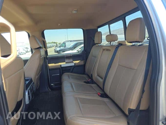 2022 Ford Super Duty F-250 Lariat Crew Cab Medium Bed - miniatura 13