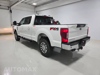 2022 Ford Super Duty F-250 Lariat Crew Cab Medium Bed - miniatura 5