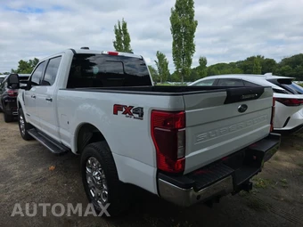 2022 Ford Super Duty F-250 Lariat Crew Cab Medium Bed - miniatura 6