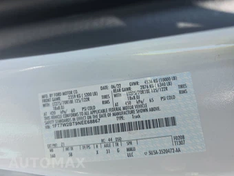 2022 Ford Super Duty F-250 Lariat Crew Cab Medium Bed - miniatura 14
