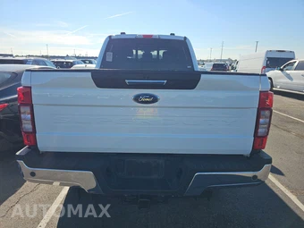 2022 Ford Super Duty F-250 Lariat Crew Cab Medium Bed - miniatura 5