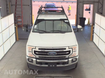 2022 Ford Super Duty F-250 Lariat Crew Cab Medium Bed - miniatura 2