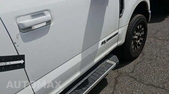 2022 Ford Super Duty F-250 Lariat Crew Cab Medium Bed - miniatura 28
