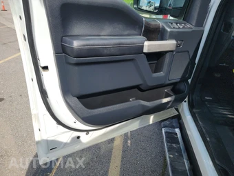 2022 Ford Super Duty F-250 Lariat Crew Cab Medium Bed - miniatura 9