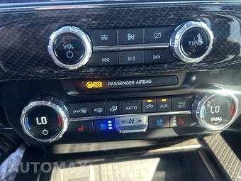 2022 Ford Super Duty F-250 Lariat Crew Cab Medium Bed - miniatura 20