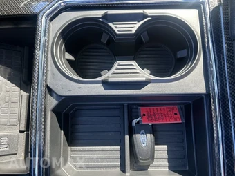 2022 Ford Super Duty F-250 Lariat Crew Cab Medium Bed - miniatura 27