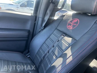 2022 Ford Super Duty F-250 Lariat Crew Cab Medium Bed - miniatura 29