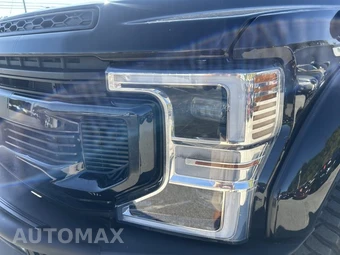 2022 Ford Super Duty F-250 Lariat Crew Cab Medium Bed - miniatura 3