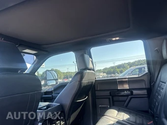 2022 Ford Super Duty F-250 Lariat Crew Cab Medium Bed - miniatura 40
