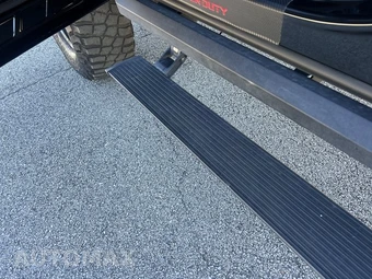 2022 Ford Super Duty F-250 Lariat Crew Cab Medium Bed - miniatura 9
