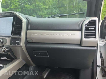 2022 Ford Super Duty F-250 Lariat Crew Cab Medium Bed - miniatura 16