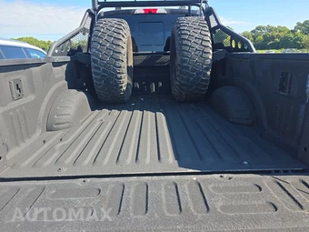 2022 Ford Super Duty F-250 Lariat Crew Cab Medium Bed - miniatura 16