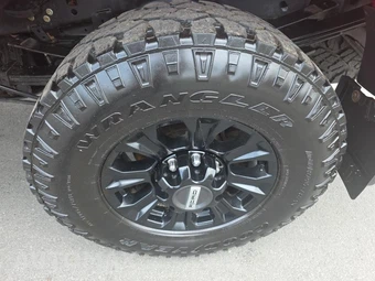 2022 Ford Super Duty F-250 Lariat Crew Cab Medium Bed - miniatura 11