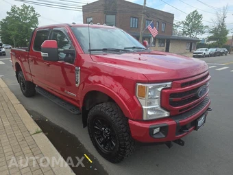 2022 Ford Super Duty F-250 Lariat Crew Cab Medium Bed - miniatura 3