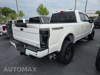 2022 Ford Super Duty F-250 Lariat Crew Cab Medium Bed - miniatura 3