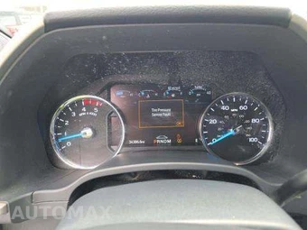 2022 Ford Super Duty F-250 Lariat Crew Cab Medium Bed - miniatura 8