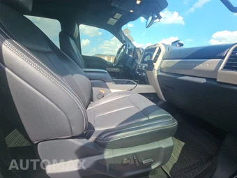 2022 Ford Super Duty F-250 Lariat Crew Cab Medium Bed - miniatura 8