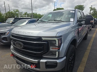 2022 Ford Super Duty F-250 Lariat Crew Cab Medium Bed
