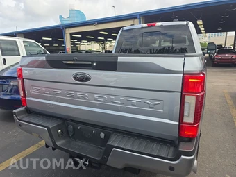 2022 Ford Super Duty F-250 Lariat Crew Cab Medium Bed - miniatura 5