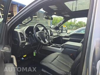 2022 Ford Super Duty F-250 Lariat Crew Cab Medium Bed - miniatura 7