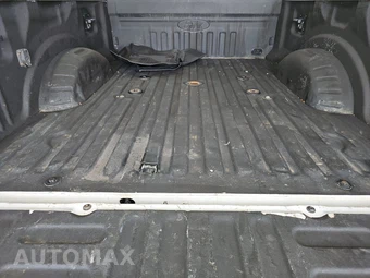2022 Ford Super Duty F-250 Lariat Crew Cab Medium Bed - miniatura 16