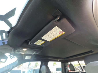 2022 Ford Super Duty F-250 Lariat Crew Cab Medium Bed - miniatura 11