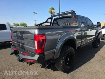 2022 Ford Super Duty F-250 Lariat Crew Cab Medium Bed - miniatura 3