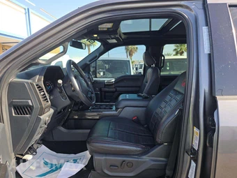 2022 Ford Super Duty F-250 Lariat Crew Cab Medium Bed - miniatura 6