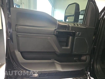 2022 Ford Super Duty F-250 Lariat Crew Cab Medium Bed - miniatura 9