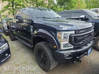 2022 Ford Super Duty F-250 Lariat Crew Cab Medium Bed - miniatura 12