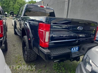 2022 Ford Super Duty F-250 Lariat Crew Cab Medium Bed - miniatura 15