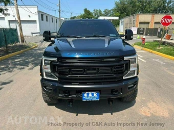 2022 Ford Super Duty F-250 Lariat Crew Cab Medium Bed - miniatura 3