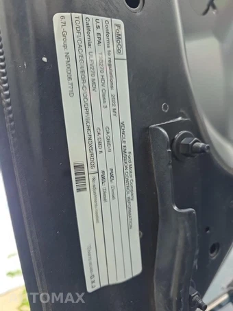 2022 Ford Super Duty F-250 Lariat Crew Cab Medium Bed - miniatura 30