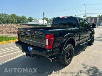 2022 Ford Super Duty F-250 Lariat Crew Cab Medium Bed - miniatura 37