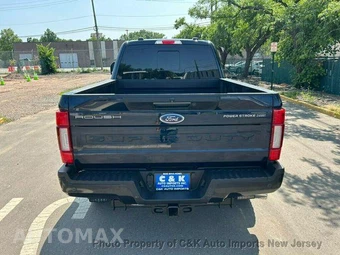 2022 Ford Super Duty F-250 Lariat Crew Cab Medium Bed - miniatura 38