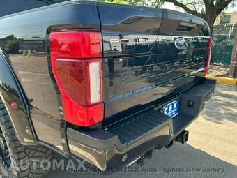 2022 Ford Super Duty F-250 Lariat Crew Cab Medium Bed - miniatura 49