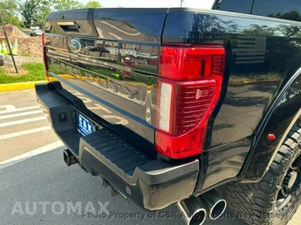 2022 Ford Super Duty F-250 Lariat Crew Cab Medium Bed - miniatura 50