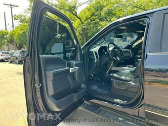 2022 Ford Super Duty F-250 Lariat Crew Cab Medium Bed - miniatura 52