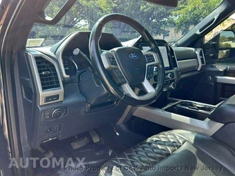2022 Ford Super Duty F-250 Lariat Crew Cab Medium Bed - miniatura 53