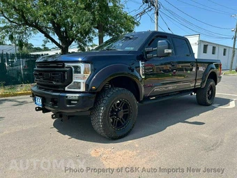 2022 Ford Super Duty F-250 Lariat Crew Cab Medium Bed - miniatura 6