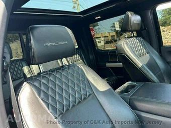 2022 Ford Super Duty F-250 Lariat Crew Cab Medium Bed - miniatura 60